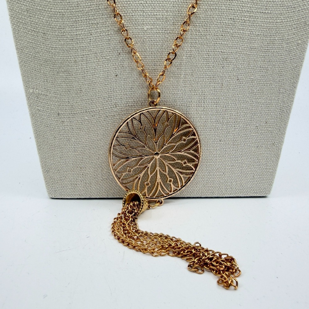 Vintage Retro Gold Tone Openwork Mandala Disc Tassel Pendant Long Chain Necklace